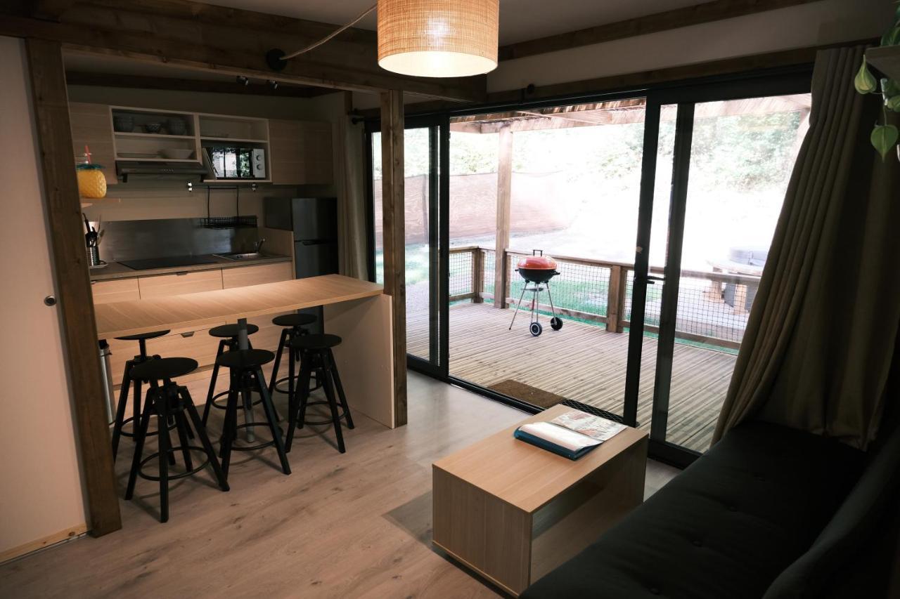 Lodge Avec Spa Privatif - Foret Et Lac Liginiac Extérieur photo