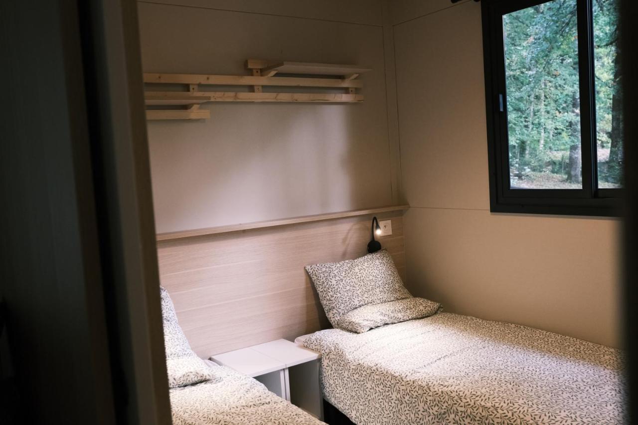 Lodge Avec Spa Privatif - Foret Et Lac Liginiac Extérieur photo