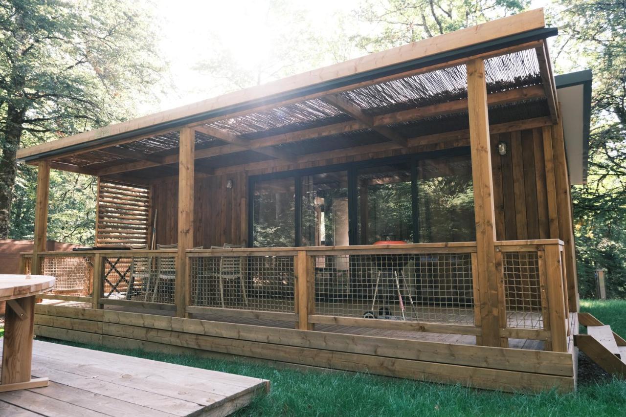 Lodge Avec Spa Privatif - Foret Et Lac Liginiac Extérieur photo