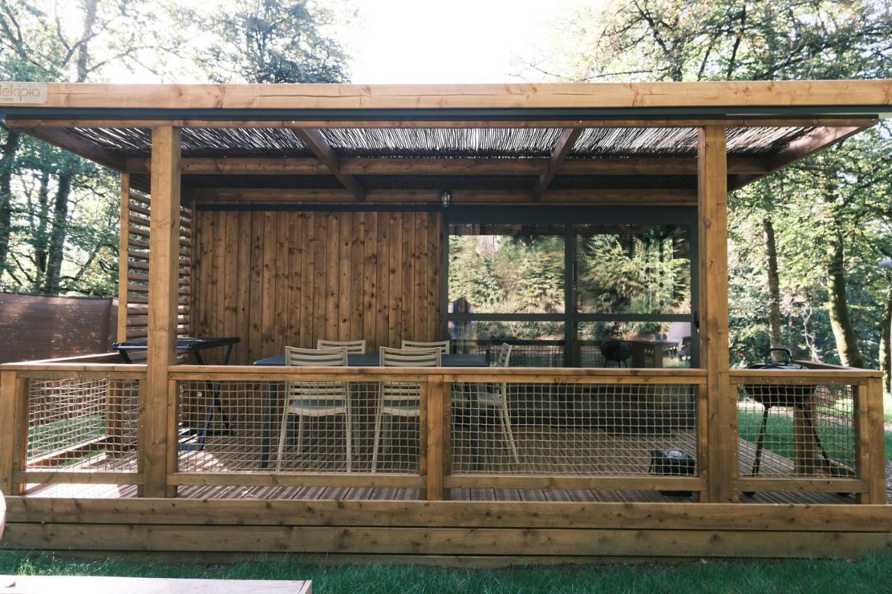 Lodge Avec Spa Privatif - Foret Et Lac Liginiac Extérieur photo